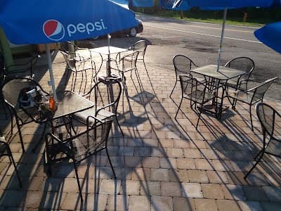 Luis's Pizza